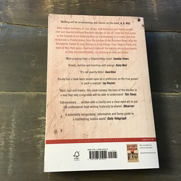 Kitchen Confidential Book | Anthony Bourdain - Picture 2 of 2
